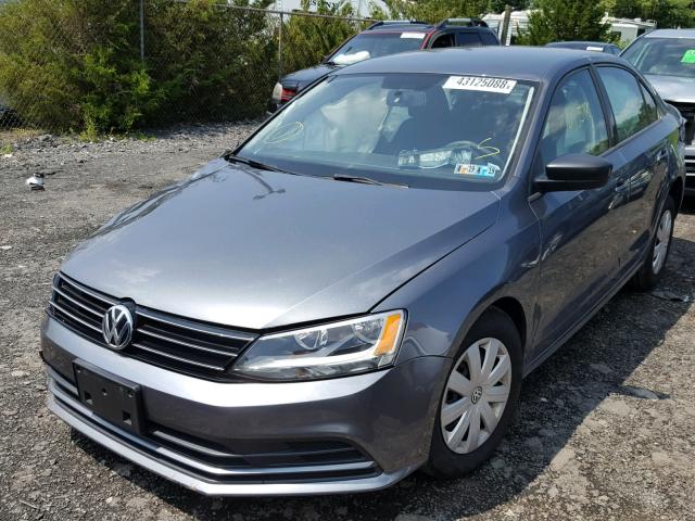 3VW2K7AJXFM270813 - 2015 VOLKSWAGEN JETTA BASE 银色 照片 2