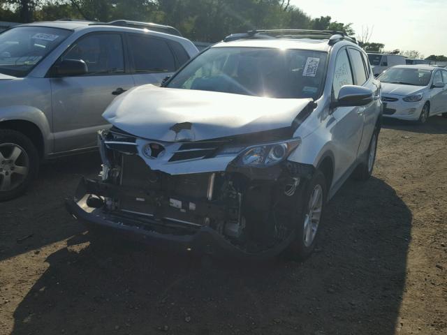 2T3RFREV4DW030151 - 2013 TOYOTA RAV4 XLE SILVER photo 2