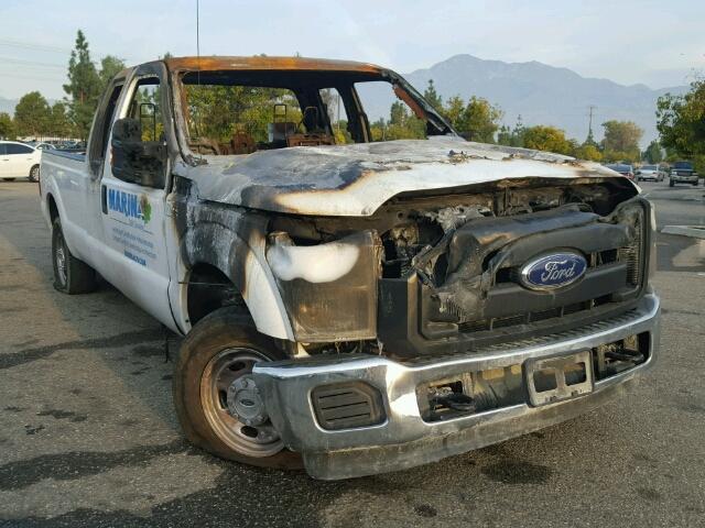 1FT7X2A6XFED55116 - 2015 FORD F250 WHITE photo 1