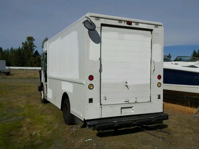 4UZA4FF46TC781420 - 1996 FREIGHTLINER CHASSIS M WHITE photo 3