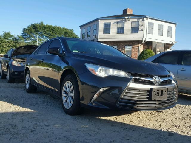 4T4BF1FK7FR492857 - 2015 TOYOTA CAMRY CHARCOAL photo 1