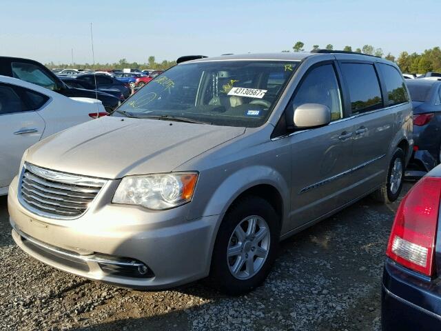 2C4RC1BG7CR305083 - 2012 CHRYSLER TOWN & COU BEIGE photo 2
