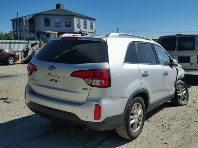 5XYKTCA65EG450877 - 2014 KIA SORENTO LX SILVER photo 4