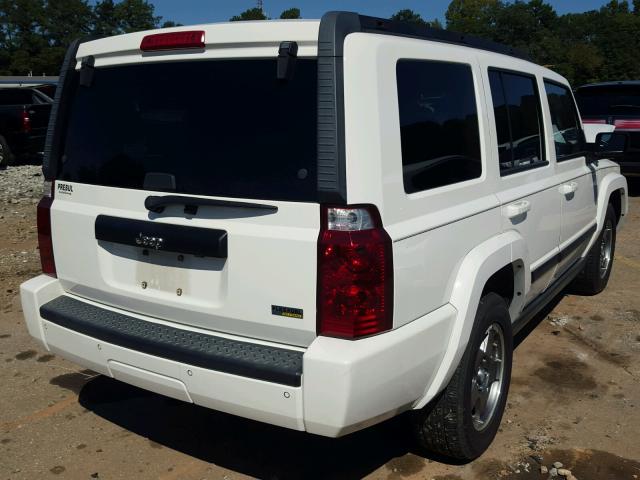 1J8HH48P17C574418 - 2007 JEEP COMMANDER WHITE photo 4