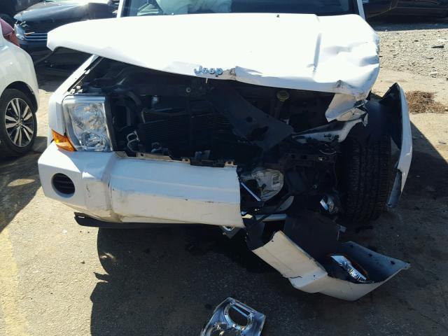 1J8HH48P17C574418 - 2007 JEEP COMMANDER 白色 照片 9