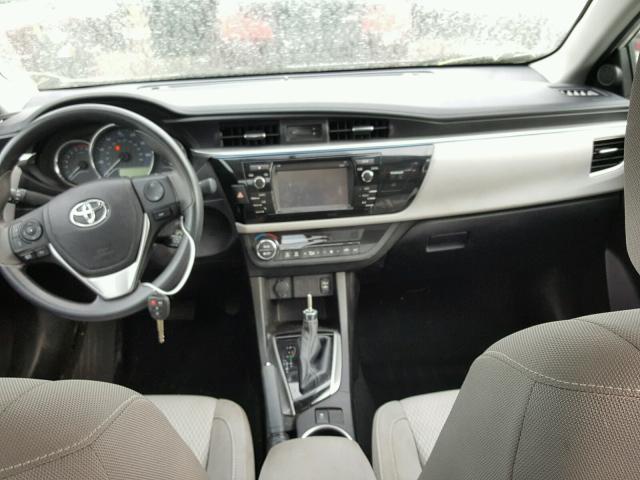 5YFBPRHE8FP296487 - 2015 TOYOTA COROLLA WHITE photo 9