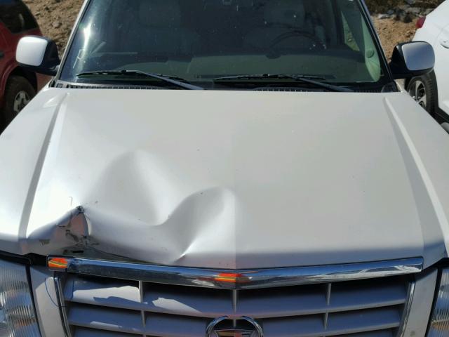 3GYFK66N05G204353 - 2005 CADILLAC ESCALADE E WHITE photo 7