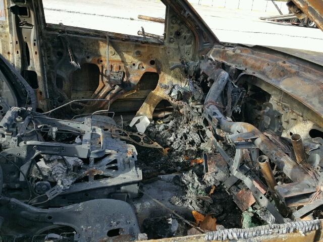 1GT22SEG4HZ273597 - 2017 GMC SIERRA K25 BURN photo 5