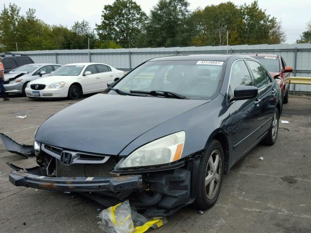 1HGCM56804A094734 - 2004 HONDA ACCORD GRAY photo 2