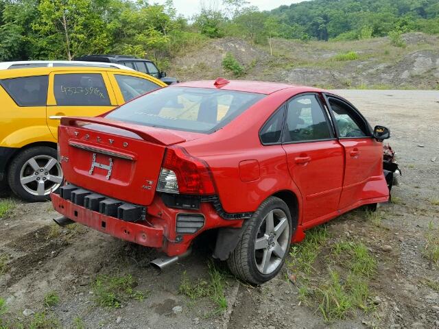 YV1MH672192456329 - 2009 VOLVO S40 T5 RED photo 4