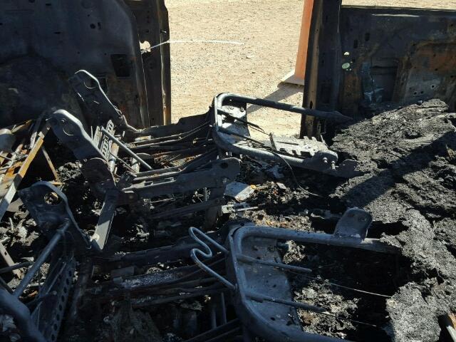 2C4GP54L15R178895 - 2005 CHRYSLER TOWN & COU BURN photo 6