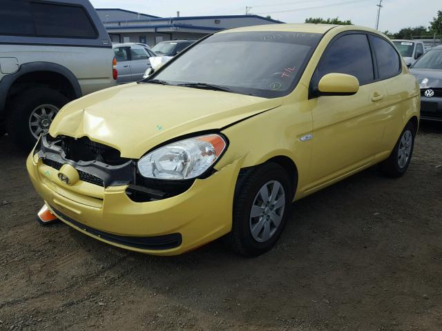 KMHCM3AC4AU156396 - 2010 HYUNDAI ACCENT BLU YELLOW photo 2