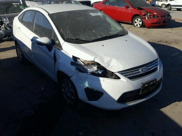 3FADP4BJ2DM203961 - 2013 FORD FIESTA WHITE photo 1