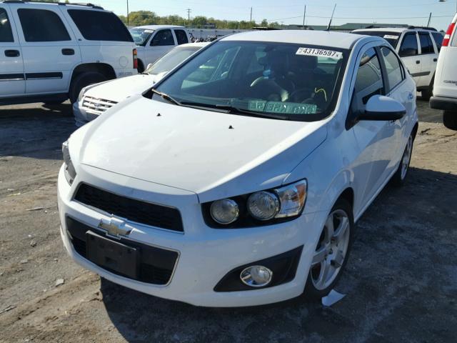 1G1JE5SB6E4186766 - 2014 CHEVROLET SONIC LTZ WHITE photo 2