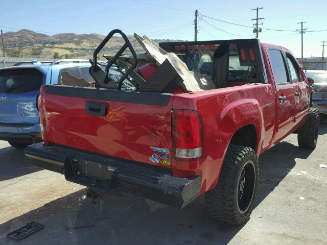 1GTHK236X8F137013 - 2008 GMC SIERRA K25 RED photo 4