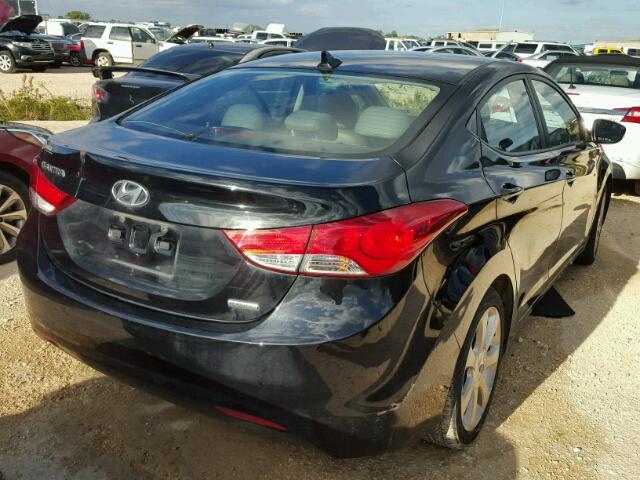 5NPDH4AE0BH015888 - 2011 HYUNDAI ELANTRA BLACK photo 4