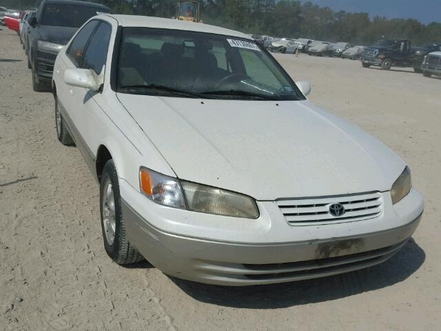 JT2BG28K1X0333123 - 1999 TOYOTA CAMRY LE 白色 照片 9