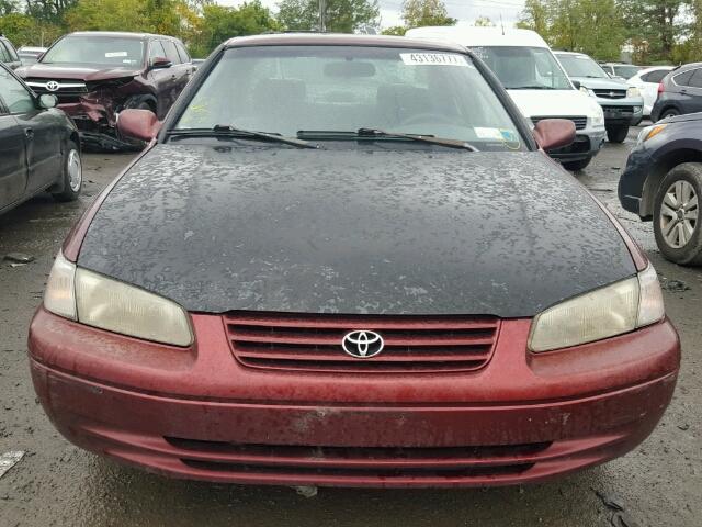 4T1BG22K3XU537345 - 1999 TOYOTA CAMRY CE MAROON photo 9