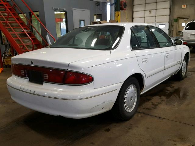 2G4WY52M8W1451511 - 1998 BUICK CENTURY LI WHITE photo 4