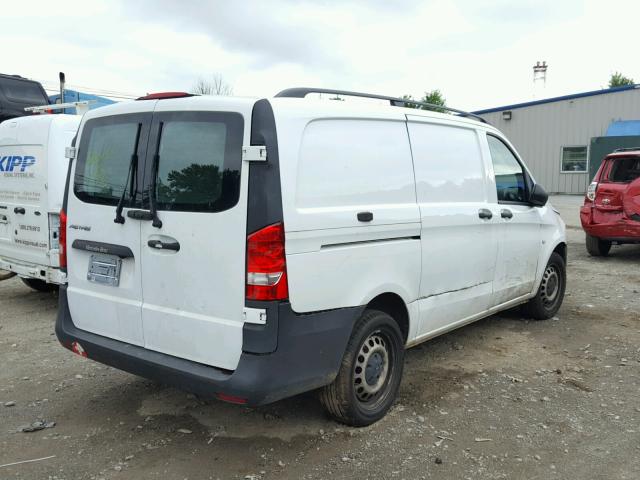 WD3PG2EA0G3131942 - 2016 MERCEDES-BENZ METRIS WHITE photo 4