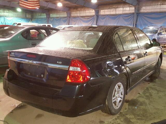 1G1ZS51F76F131359 - 2006 CHEVROLET MALIBU LS BLACK photo 4