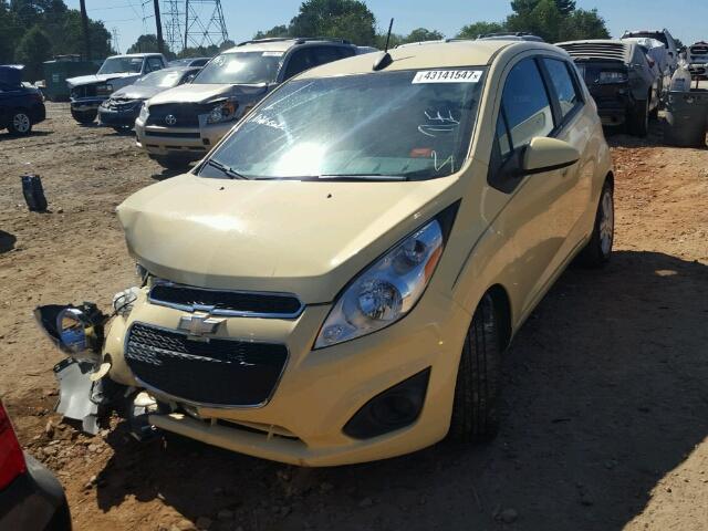 KL8CD6S94FC712107 - 2015 CHEVROLET SPARK 1LT YELLOW photo 2