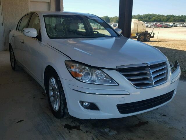 KMHGC4DE0BU116955 - 2011 HYUNDAI GENESIS 3. WHITE photo 1