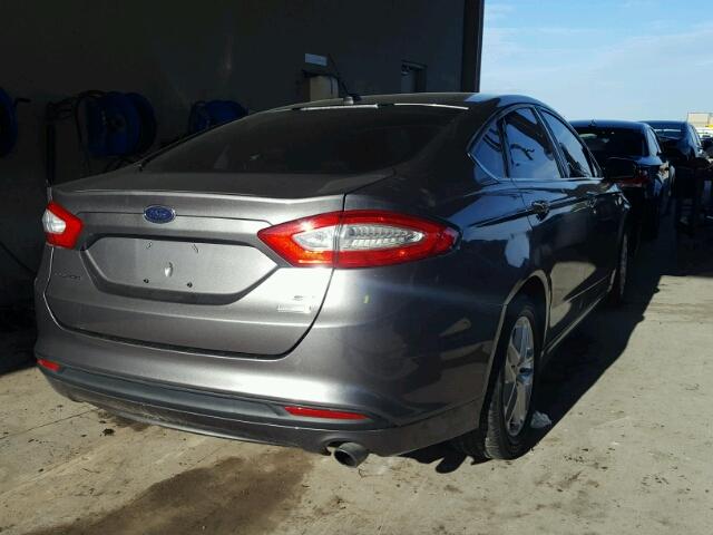 3FA6P0HR6DR266885 - 2013 FORD FUSION SE GRAY photo 4