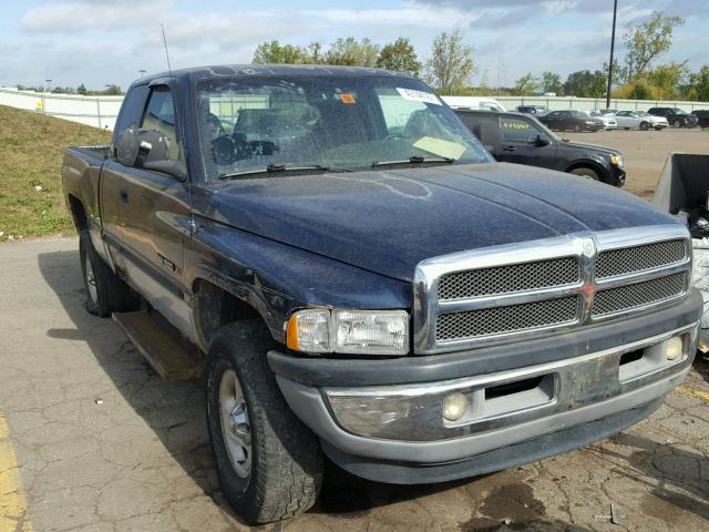 3B7HF13Z7YG115669 - 2000 DODGE RAM 1500 BLUE photo 1