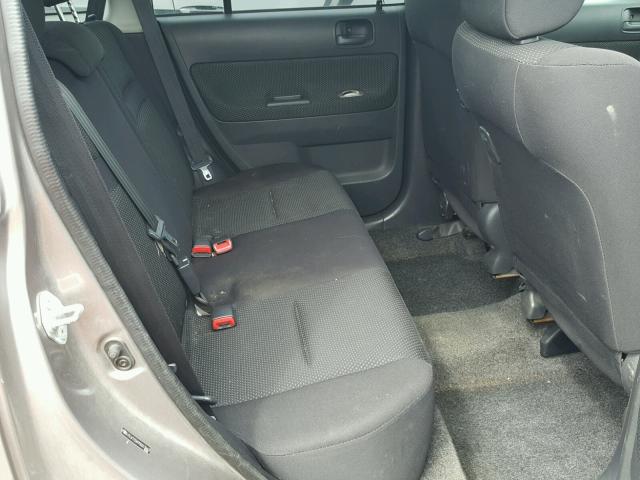 JTLKT334750213667 - 2005 TOYOTA SCION XB Grau Foto 6