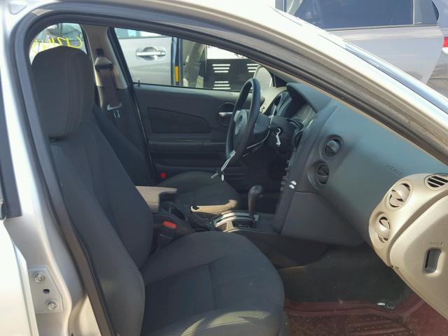 2G2WP522751205929 - 2005 PONTIAC GRAND PRIX GRAY photo 5