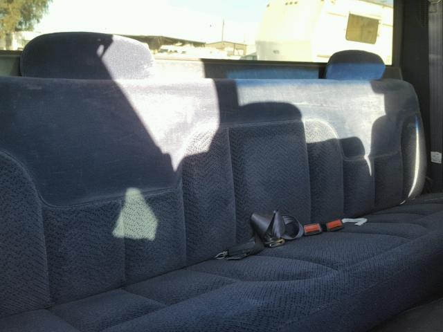 2GCEK19R3W1226876 - 1998 CHEVROLET GMT-400 BLUE photo 6