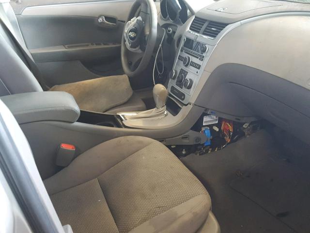 1G1ZG57B68F158755 - 2008 CHEVROLET MALIBU LS 银色 照片 5
