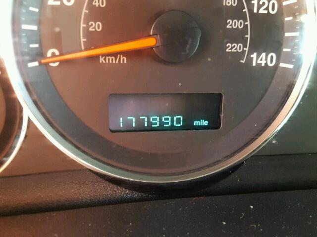 1J8HG48P67C653490 - 2007 JEEP COMMANDER MAROON photo 8