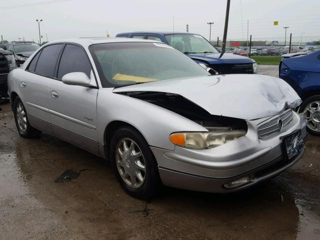 2G4WF5515Y1166114 - 2000 BUICK REGAL GS SILVER photo 1