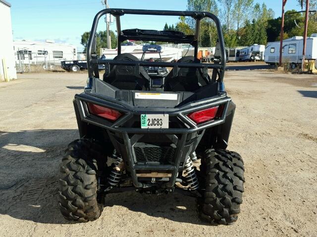 3NSVAX873HH005318 - 2017 POLARIS RZR BLACK photo 4