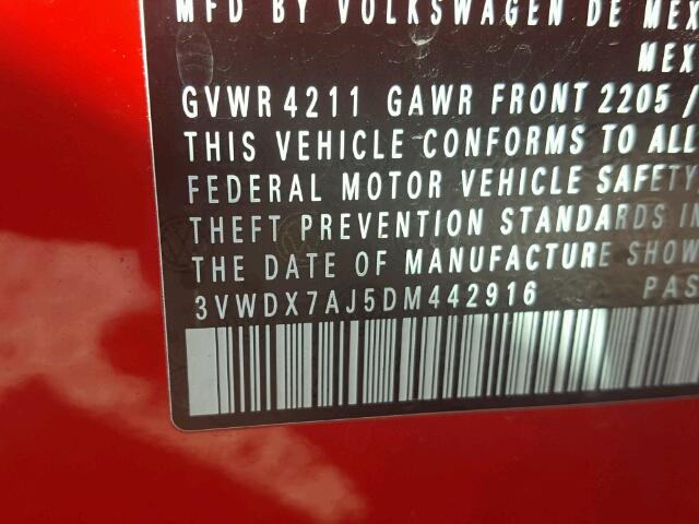 3VWDX7AJ5DM442916 - 2013 VOLKSWAGEN JETTA RED photo 10