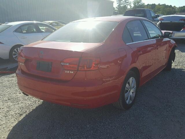 3VWDX7AJ5DM442916 - 2013 VOLKSWAGEN JETTA RED photo 4