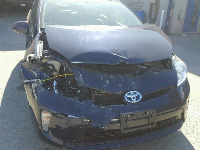 JTDKN3DU9F1986964 - 2015 TOYOTA PRIUS BLUE photo 9