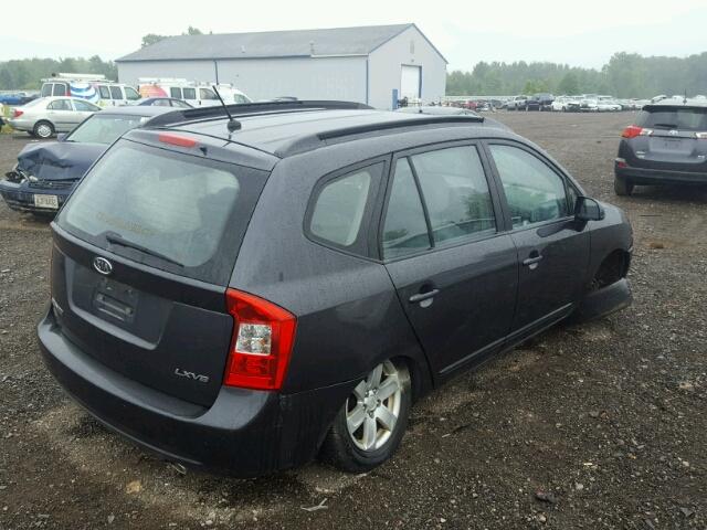 KNAFG526477056137 - 2007 KIA RONDO LX GRAY photo 4