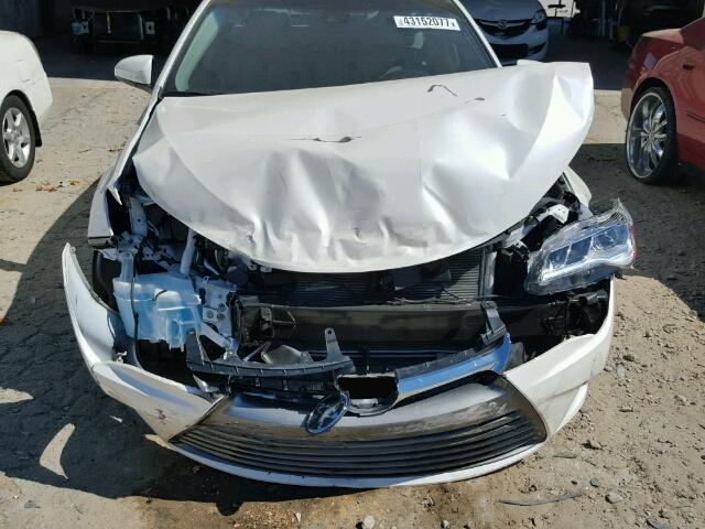 4T1BK1FK9GU576265 - 2016 TOYOTA CAMRY XSE WHITE photo 9