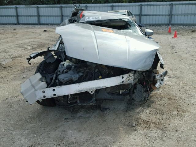 JN1AZ34D74T150722 - 2004 NISSAN 350Z SILVER photo 9