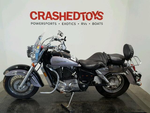 1HFSC3907WA001840 - 1998 HONDA VT1100 C3 BLACK photo 3