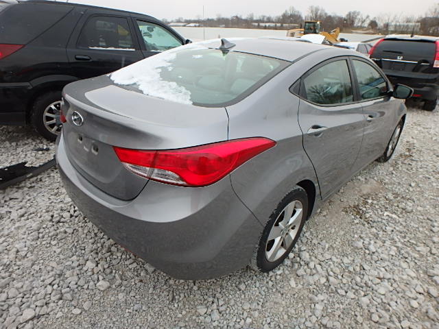 KMHDH4AE1BU160536 - 2011 HYUNDAI ELANTRA GL SILVER photo 4