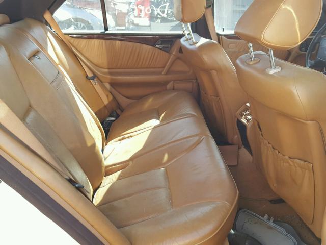 WDBJF20F1VA368089 - 1997 MERCEDES-BENZ E 300D WHITE photo 6