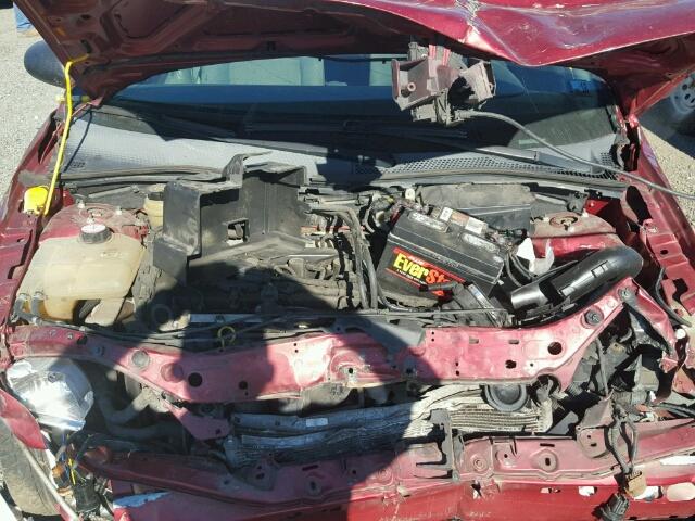 3FAHP37N15R111252 - 2005 FORD FOCUS ZX5 RED photo 7