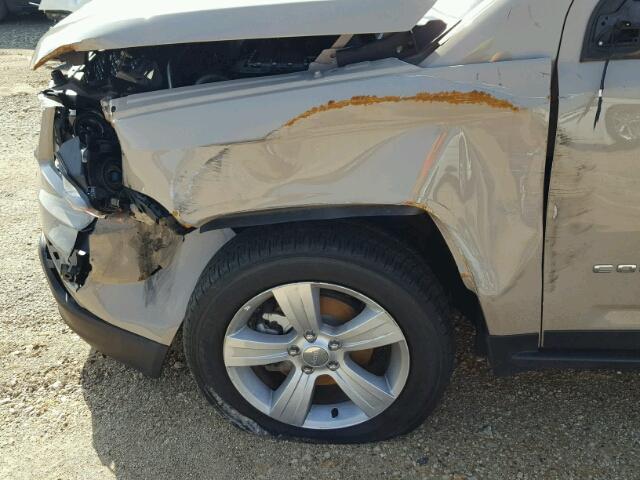 1C4NJCBA0HD123361 - 2017 JEEP COMPASS SP TAN photo 9