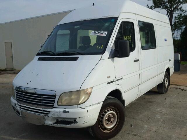 WD2YD642135550366 - 2003 SPRINTER 2500 SPRIN WHITE photo 2