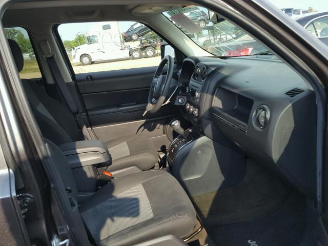 1C4NJRBB0HD108922 - 2017 JEEP PATRIOT SP Gümüş foto 5