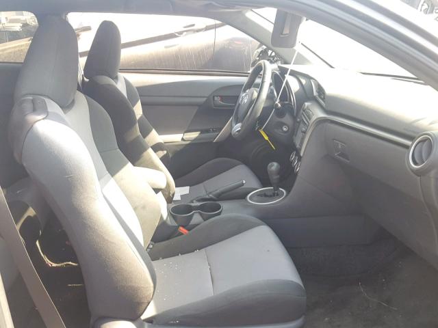 JTKJF5C7XE3069981 - 2014 TOYOTA SCION TC 灰色 照片 5